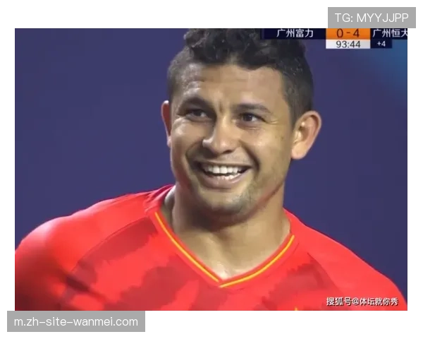 大连英博两连败狂丢九球 防线崩盘致保级警报提前拉响